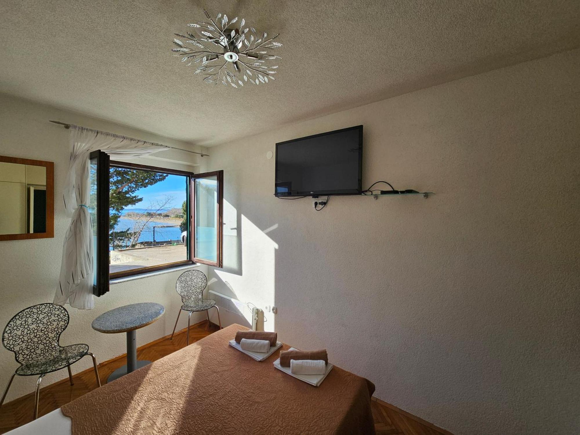 Morska Postelja - Sea Bed Apartment Omiš Exterior foto