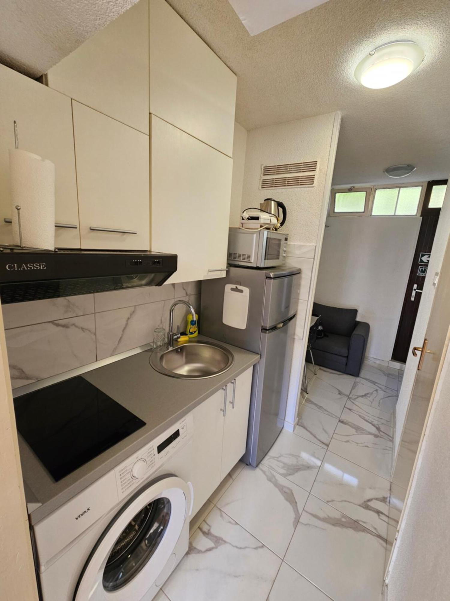 Morska Postelja - Sea Bed Apartment Omiš Exterior foto