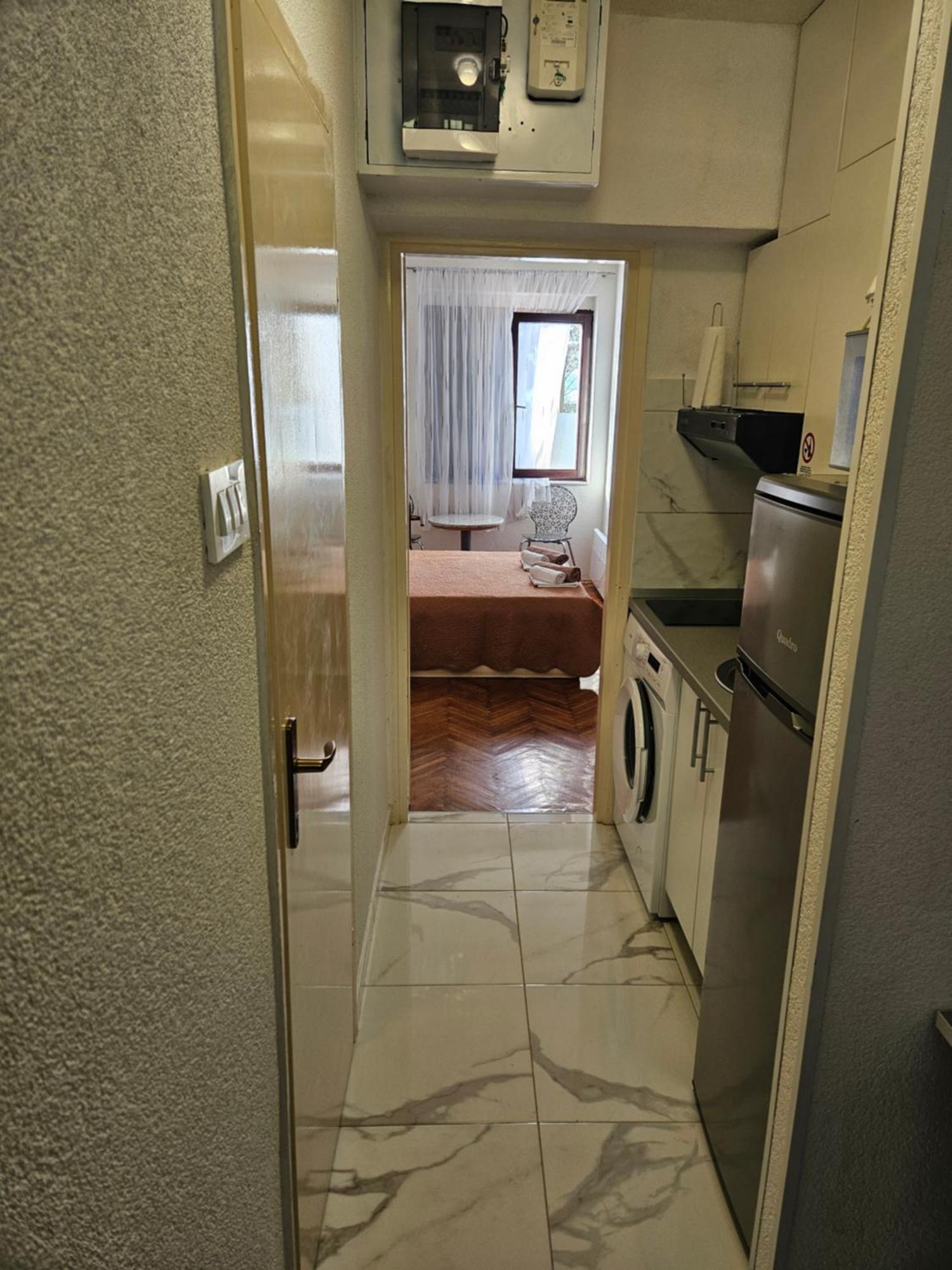 Morska Postelja - Sea Bed Apartment Omiš Exterior foto